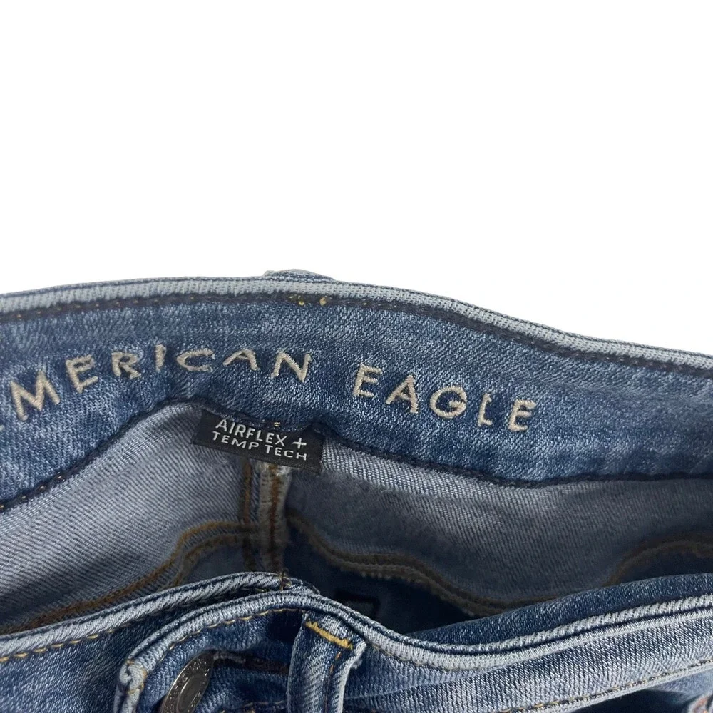 American‎ Eagle Men's Size 26 X 30 Airflex + Temp Tech Light Wash Slim Jeans